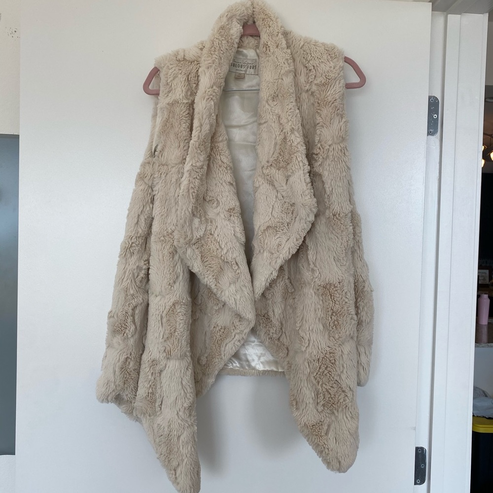 Donna Salyers faulous Furs waterfall vest. SOFT